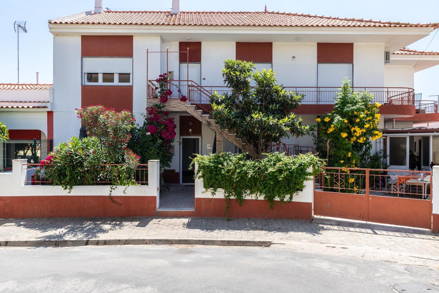 Porta Nova Guesthouse By R-Tex Ταβίρα Εξωτερικό φωτογραφία